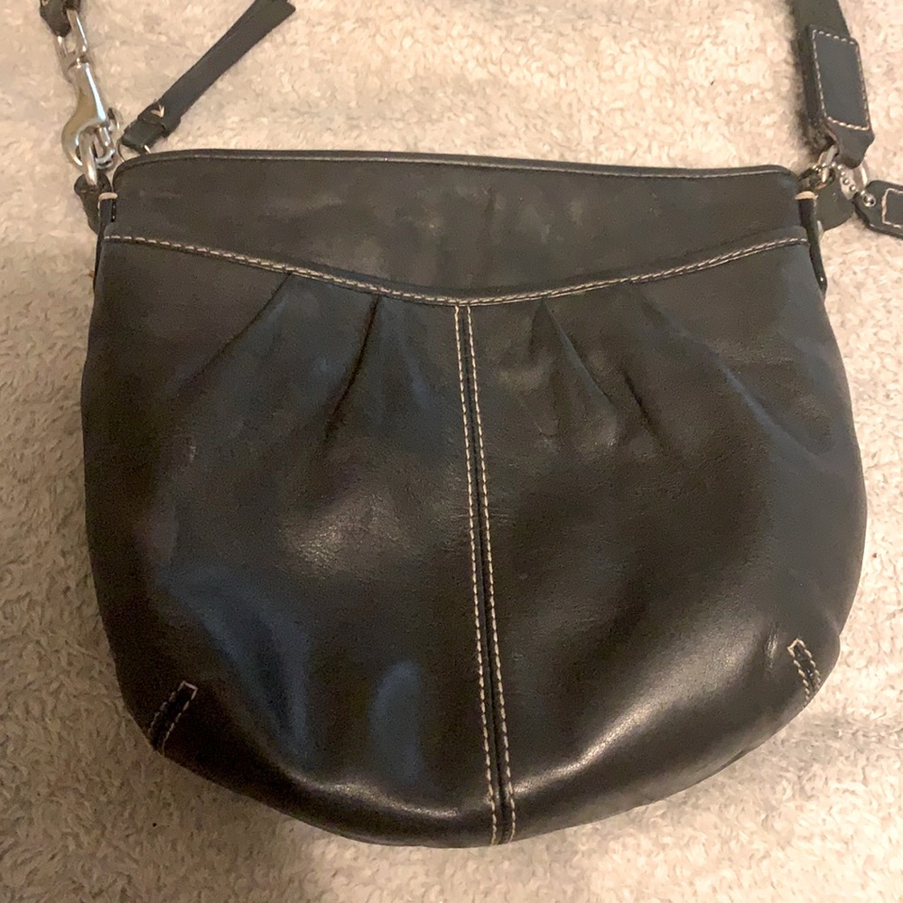 Vintage Coach crossbody bag